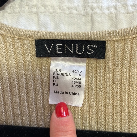 Venus sweater dress - Picture 4 of 4